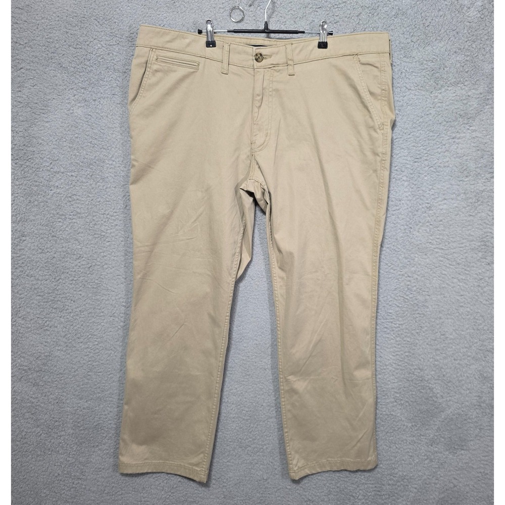 St. Johns Bay Men's Power Stretch‎ Khaki Pant 42x30 Flat Front Straight 5 Pocket